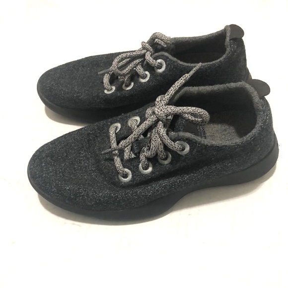 Allbirds The Wool Runners in Dark Gray color size W6 - Picture 8 of 11